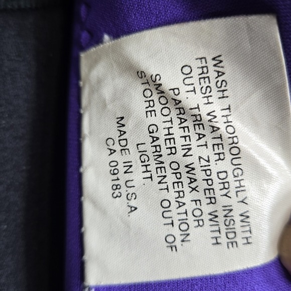 SkiWarm Wet Suit Ladies Size XS Retro Flatlocked Stitched 3/2 Scuba Diving Water - Picture 9 of 10